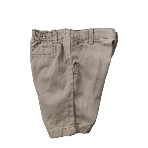 TOMMY HILFIGER BABY KHAKI SHORTS SIZE 24 MONTHS - Picture 2 of 4